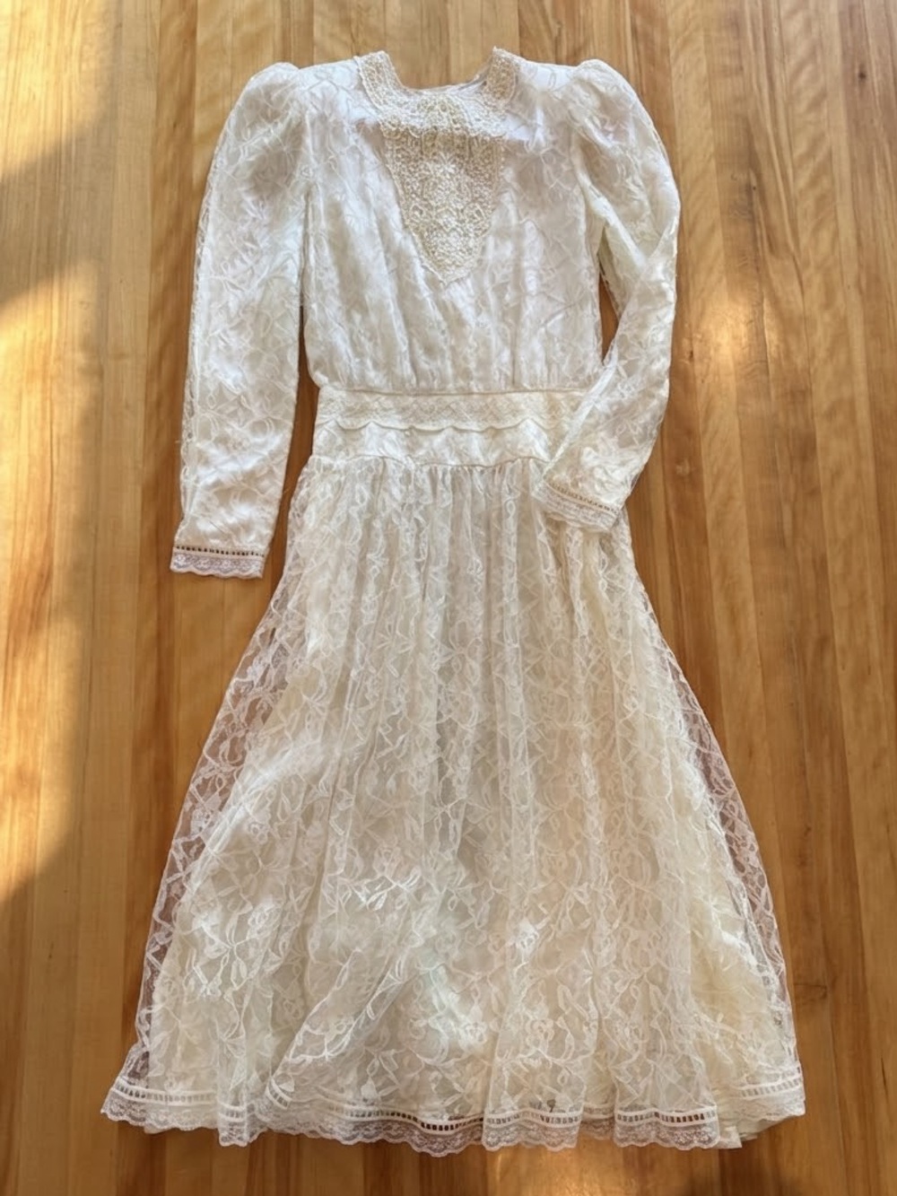 Vintage lace Gunne Sax by Jessica McClintock